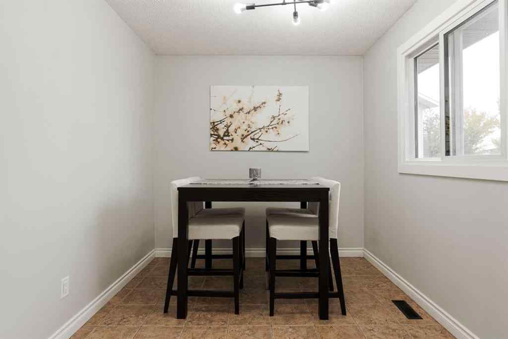 MLS® A2226455 - 179 Cochrane Crescent  in Thickwood Fort McMurray, Residential