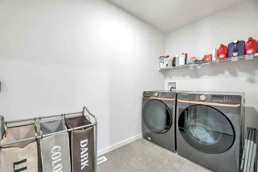 MLS® A2226467 - 31 Creekside Grove SW in Pine Creek Calgary, Residential