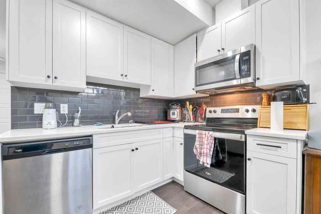 MLS® A2226467 - 31 Creekside Grove SW in Pine Creek Calgary, Residential