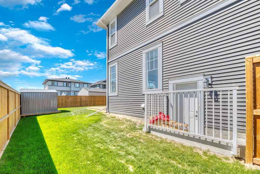 MLS® A2226467 - 31 Creekside Grove SW in Pine Creek Calgary, Residential