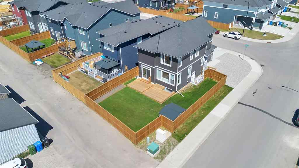 MLS® A2226467 - 31 Creekside Grove SW in Pine Creek Calgary, Residential
