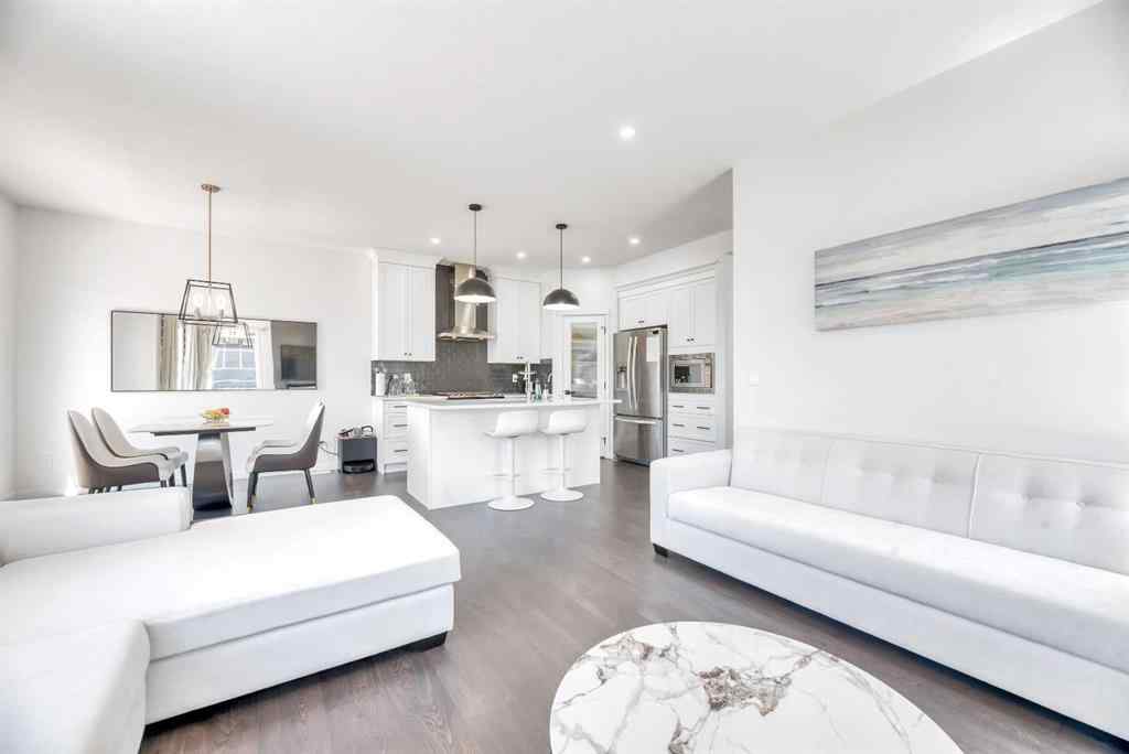 MLS® A2226467 - 31 Creekside Grove SW in Pine Creek Calgary, Residential