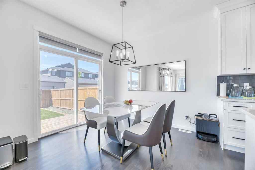 MLS® A2226467 - 31 Creekside Grove SW in Pine Creek Calgary, Residential