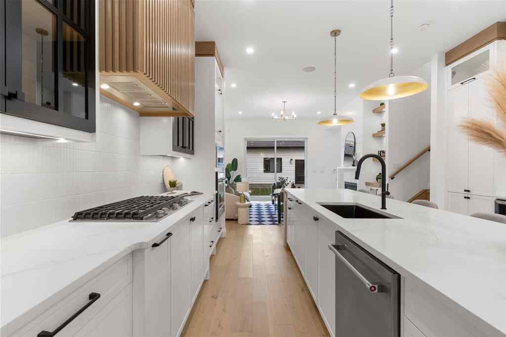 MLS® A2226469 - 525 32 Street NW in Parkdale Calgary, Residential