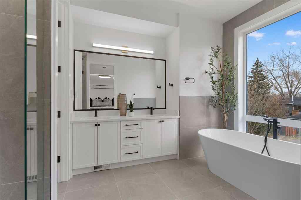 MLS® A2226469 - 525 32 Street NW in Parkdale Calgary, Residential