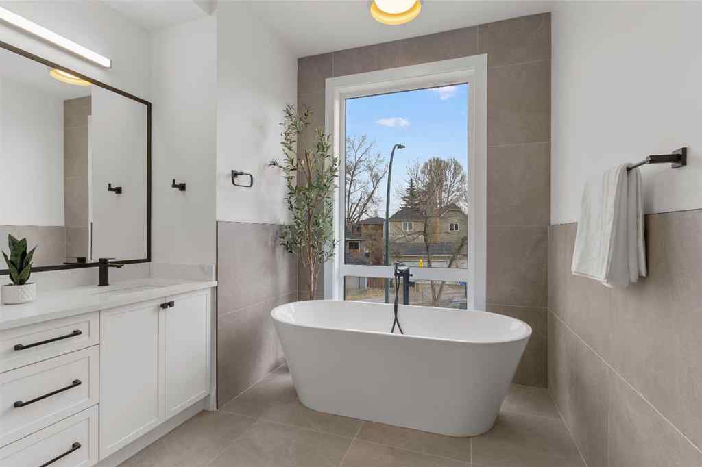 MLS® A2226469 - 525 32 Street NW in Parkdale Calgary, Residential