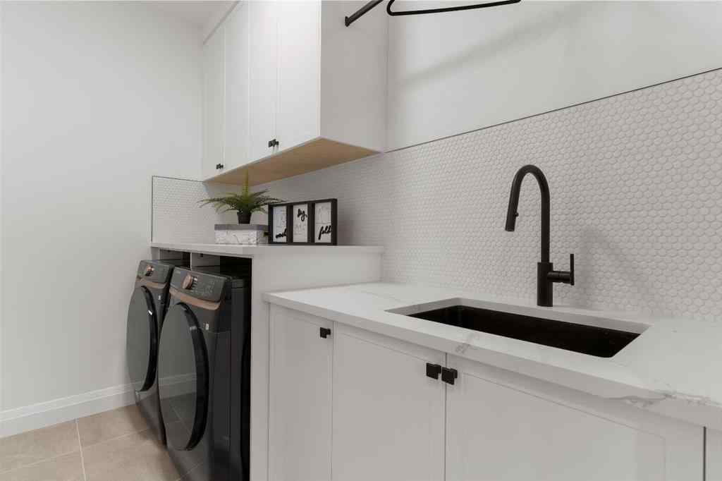 MLS® A2226469 - 525 32 Street NW in Parkdale Calgary, Residential