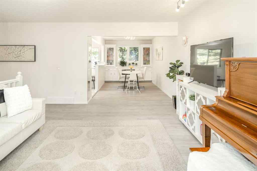 MLS® A2226477 - 403 Edenwold Drive NW in Edgemont Calgary, Residential