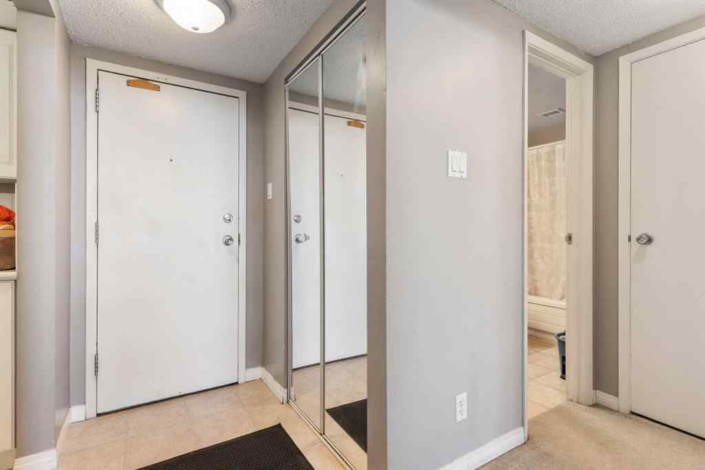 MLS® A2226548 - Unit #303 30 Mchugh Court NE in Mayland Heights Calgary, Residential