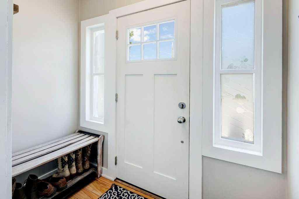 MLS® A2226563 - 5223 3 Street W in NONE Claresholm, Residential