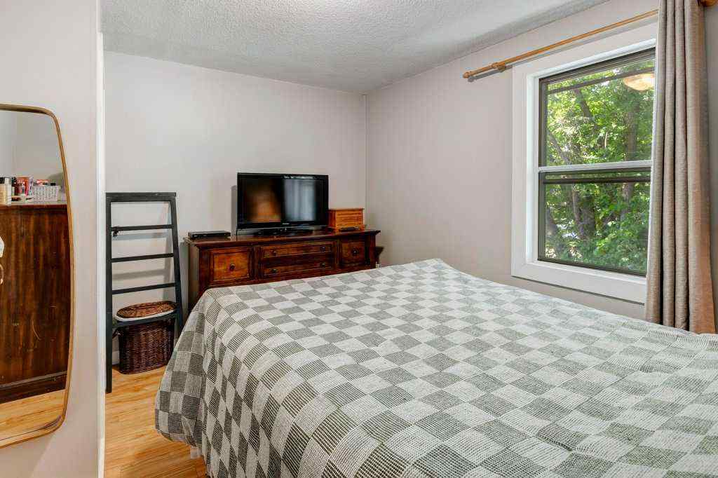MLS® A2226563 - 5223 3 Street W in NONE Claresholm, Residential