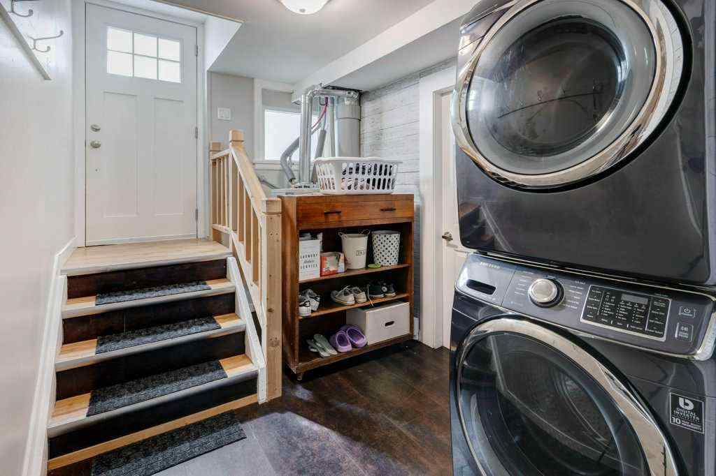 MLS® A2226563 - 5223 3 Street W in NONE Claresholm, Residential