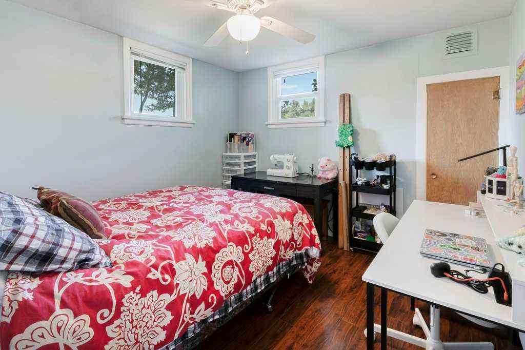 MLS® A2226563 - 5223 3 Street W in NONE Claresholm, Residential