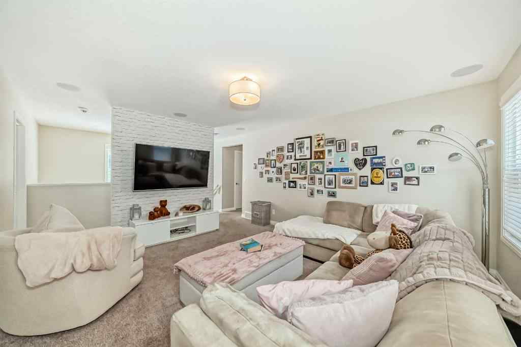 MLS® A2226586 - 212 Auburn Meadows Crescent SE in Auburn Bay Calgary, Residential