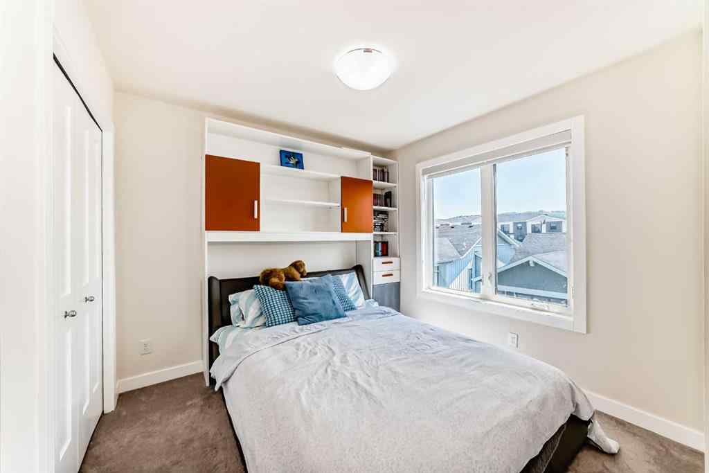 MLS® A2226588 - 932 Crestridge Common SW in Crestmont Calgary, Residential