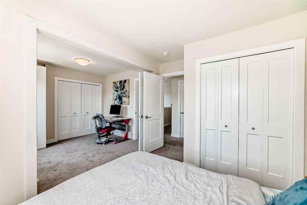 MLS® A2226588 - 932 Crestridge Common SW in Crestmont Calgary, Residential