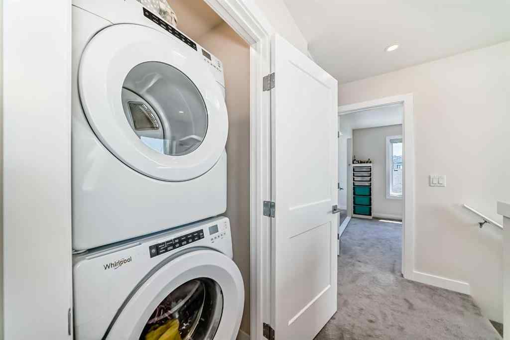 MLS® A2226588 - 932 Crestridge Common SW in Crestmont Calgary, Residential