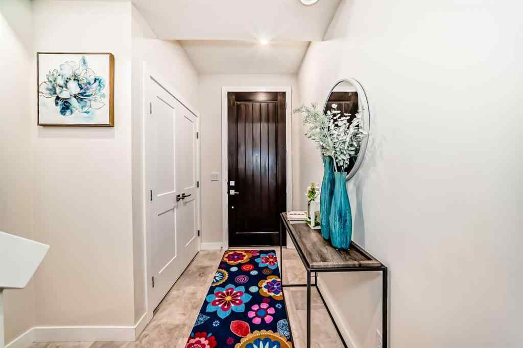 MLS® A2226588 - 932 Crestridge Common SW in Crestmont Calgary, Residential