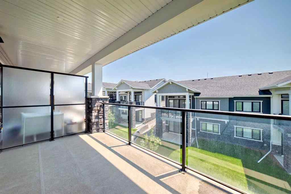 MLS® A2226588 - 932 Crestridge Common SW in Crestmont Calgary, Residential