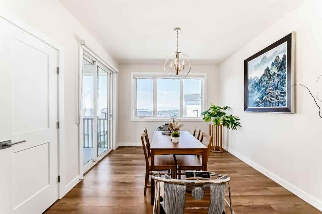 MLS® A2226588 - 932 Crestridge Common SW in Crestmont Calgary, Residential
