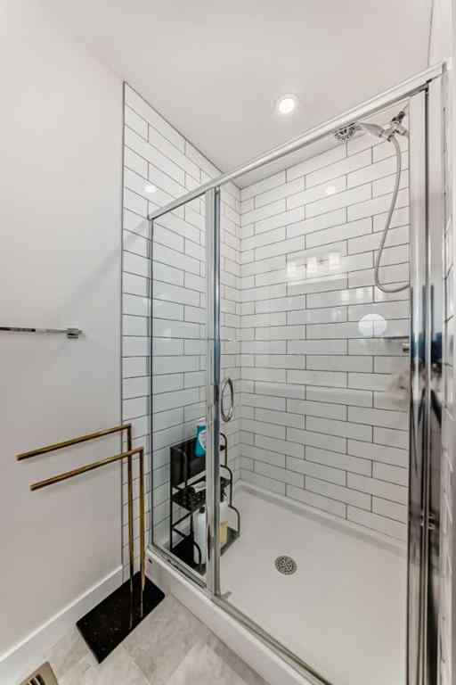 MLS® A2226588 - 932 Crestridge Common SW in Crestmont Calgary, Residential