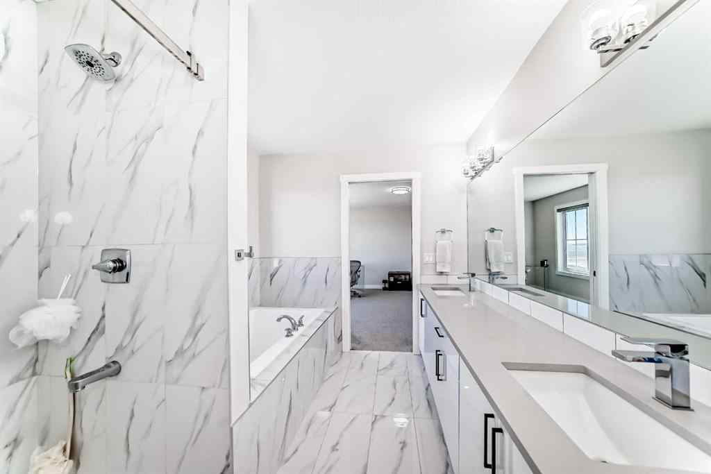 MLS® A2226594 - 816 Edgefield Street  in Edgefield Strathmore, Residential