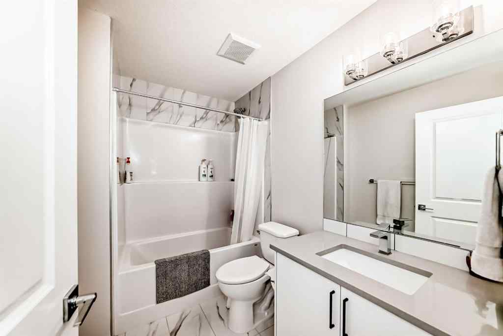 MLS® A2226594 - 816 Edgefield Street  in Edgefield Strathmore, Residential