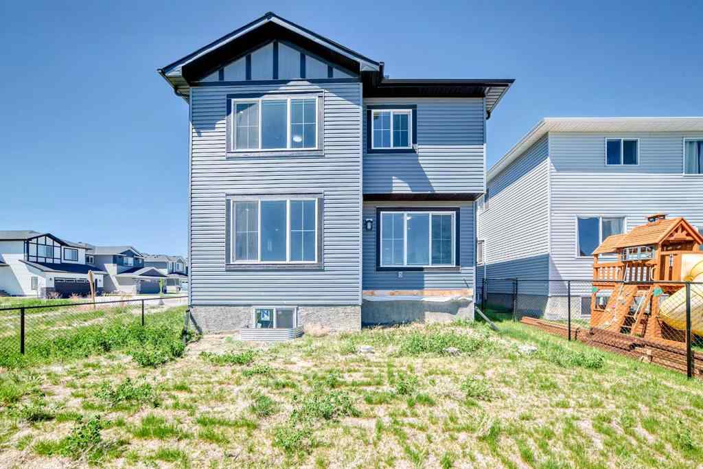 MLS® A2226594 - 816 Edgefield Street  in Edgefield Strathmore, Residential