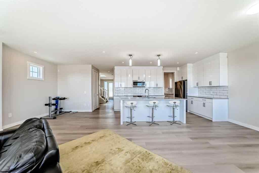 MLS® A2226594 - 816 Edgefield Street  in Edgefield Strathmore, Residential