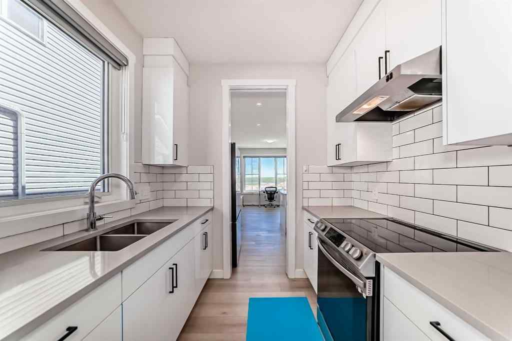 MLS® A2226594 - 816 Edgefield Street  in Edgefield Strathmore, Residential