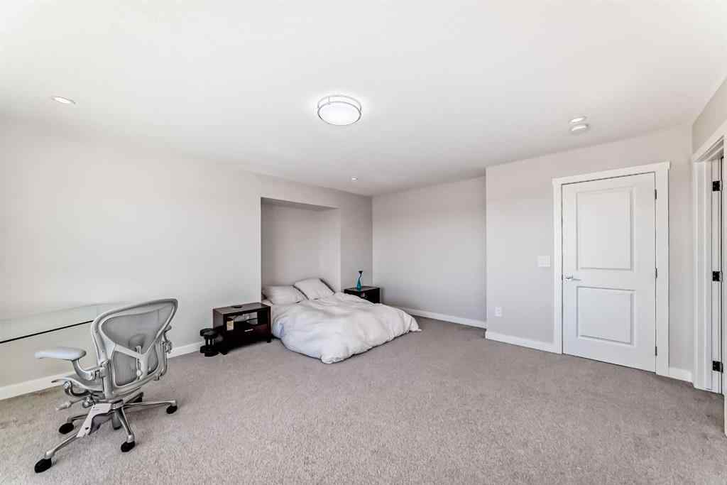 MLS® A2226594 - 816 Edgefield Street  in Edgefield Strathmore, Residential