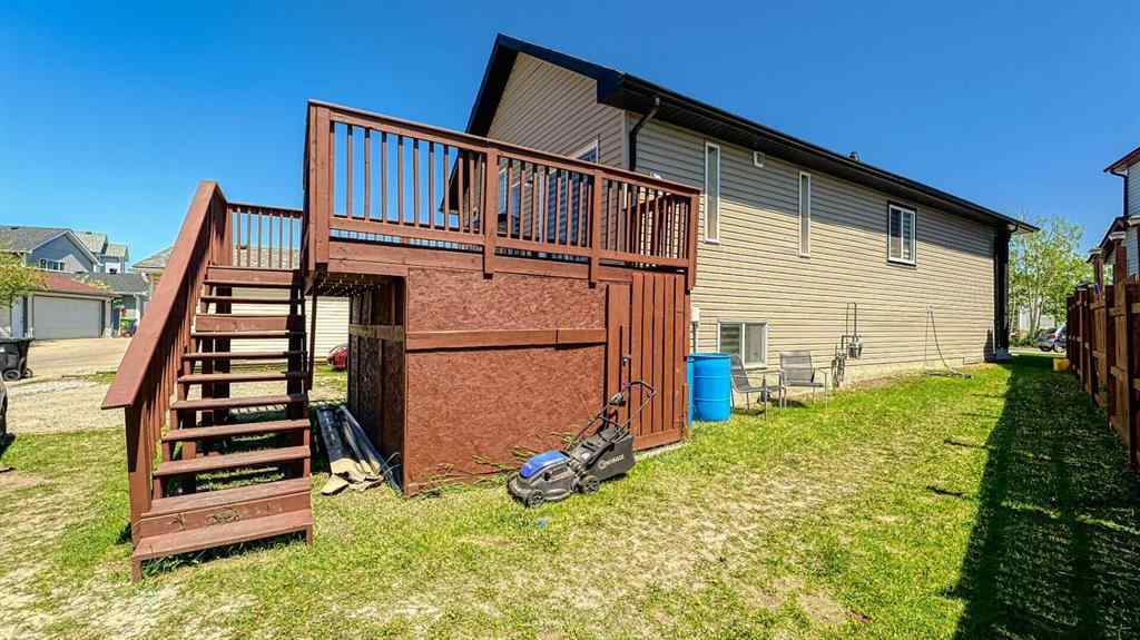 MLS® A2226596 - 11 Taravista Mews NE in Taradale Calgary, Residential