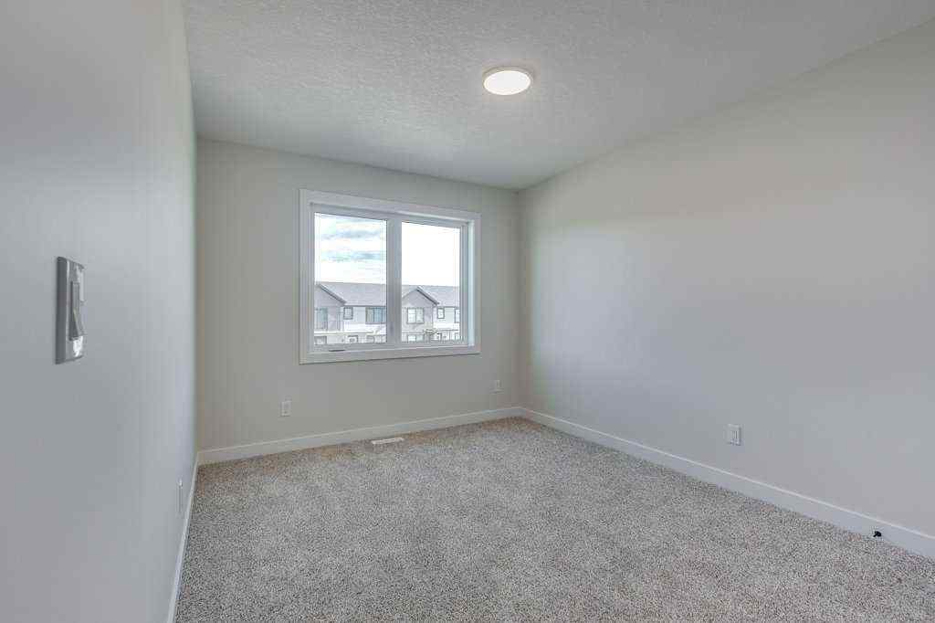 MLS® A2226605 - 117 Crestview Boulevard  in Crestview Sylvan Lake, Residential