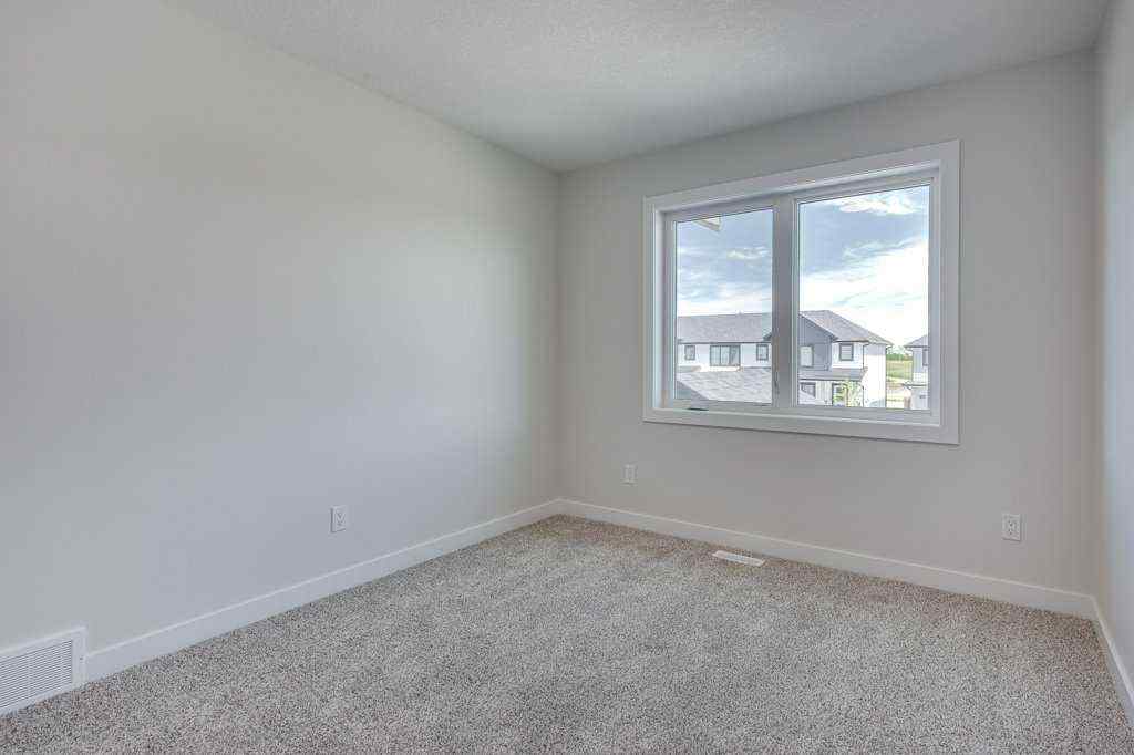 MLS® A2226605 - 117 Crestview Boulevard  in Crestview Sylvan Lake, Residential