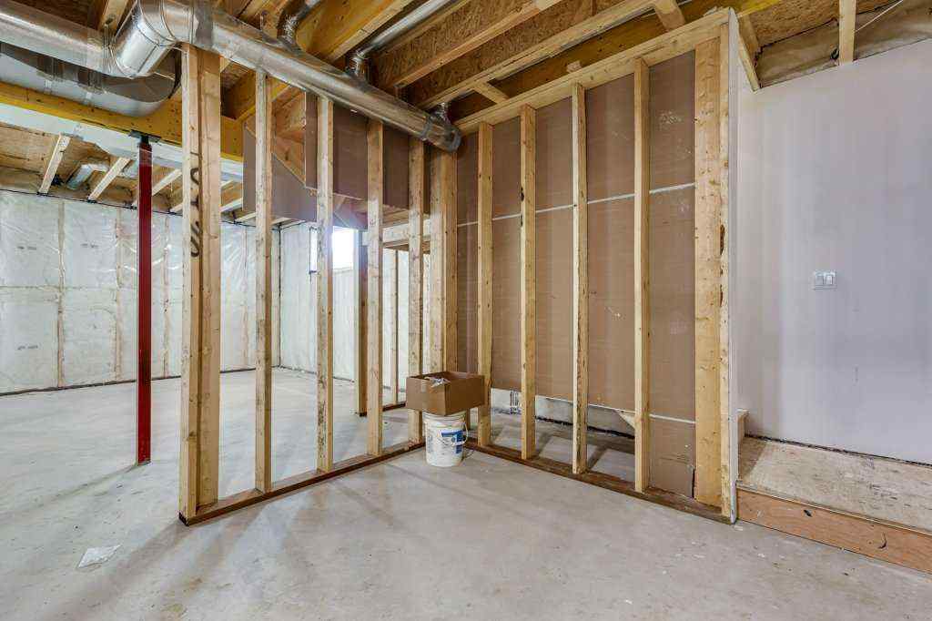 MLS® A2226605 - 117 Crestview Boulevard  in Crestview Sylvan Lake, Residential