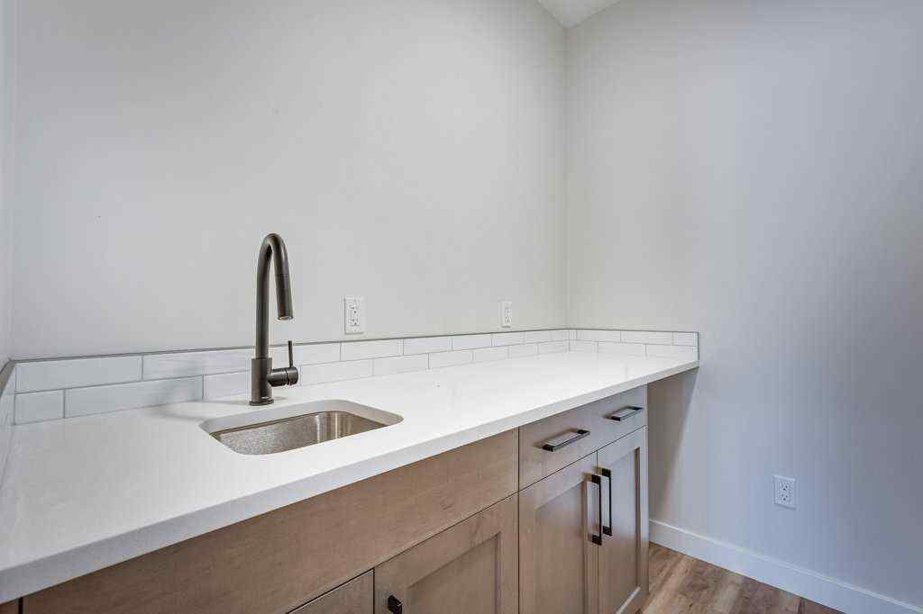 MLS® A2226605 - 117 Crestview Boulevard  in Crestview Sylvan Lake, Residential