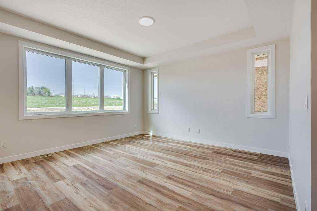 MLS® A2226605 - 117 Crestview Boulevard  in Crestview Sylvan Lake, Residential
