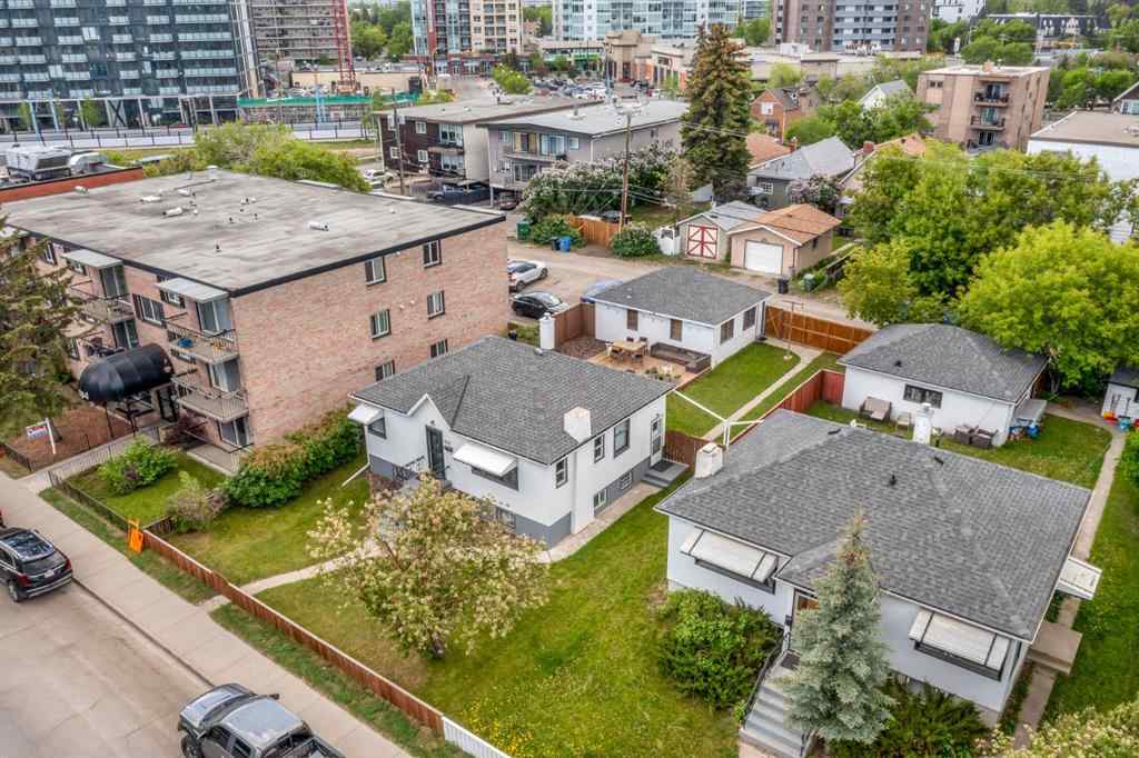 MLS® A2226617 - 922 & 926 2 Avenue NW in Sunnyside Calgary, Multi-Family