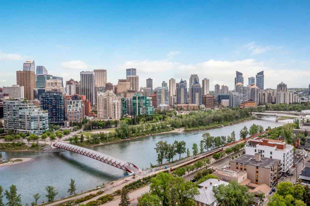 MLS® A2226617 - 922 & 926 2 Avenue NW in Sunnyside Calgary, Multi-Family