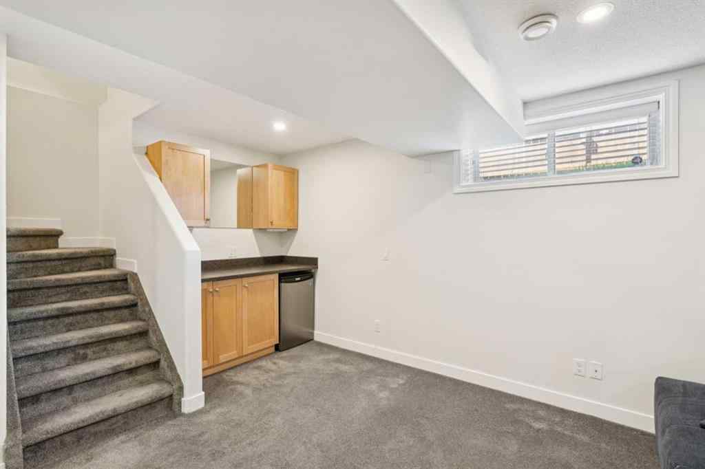 MLS® A2226632 - 2 Citadel Estates Heights NW in Citadel Calgary, Residential