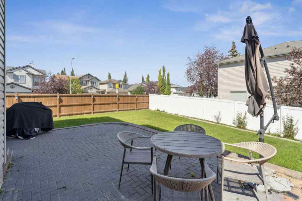 MLS® A2226632 - 2 Citadel Estates Heights NW in Citadel Calgary, Residential