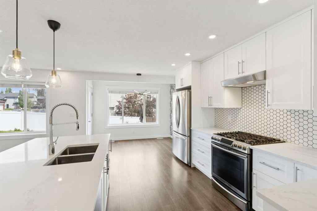 MLS® A2226632 - 2 Citadel Estates Heights NW in Citadel Calgary, Residential