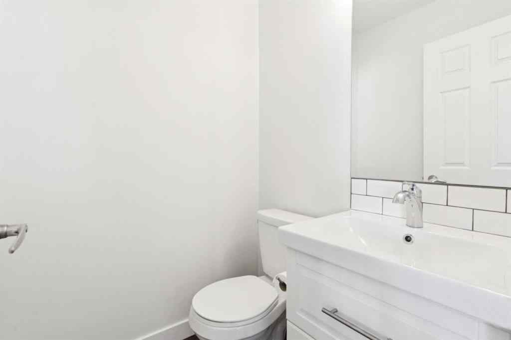 MLS® A2226632 - 2 Citadel Estates Heights NW in Citadel Calgary, Residential
