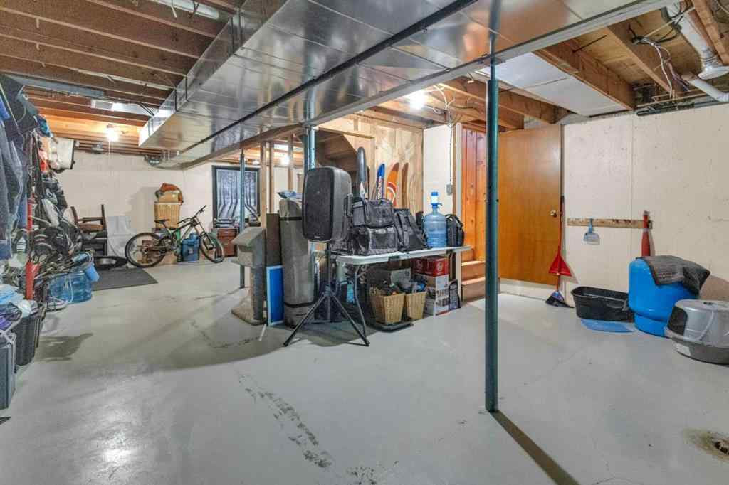 MLS® A2226653 - 411 Birchcliff Road  in NONE Birchcliff, Residential