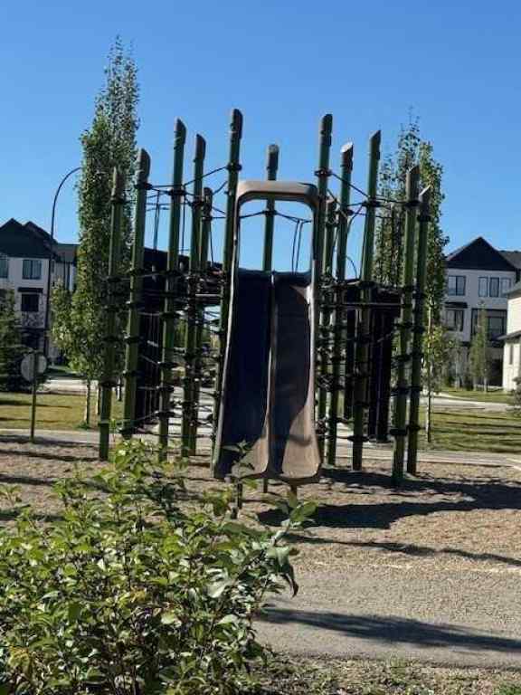 MLS® A2226717 - 648 South Point Heath SW in South Point Airdrie, Residential