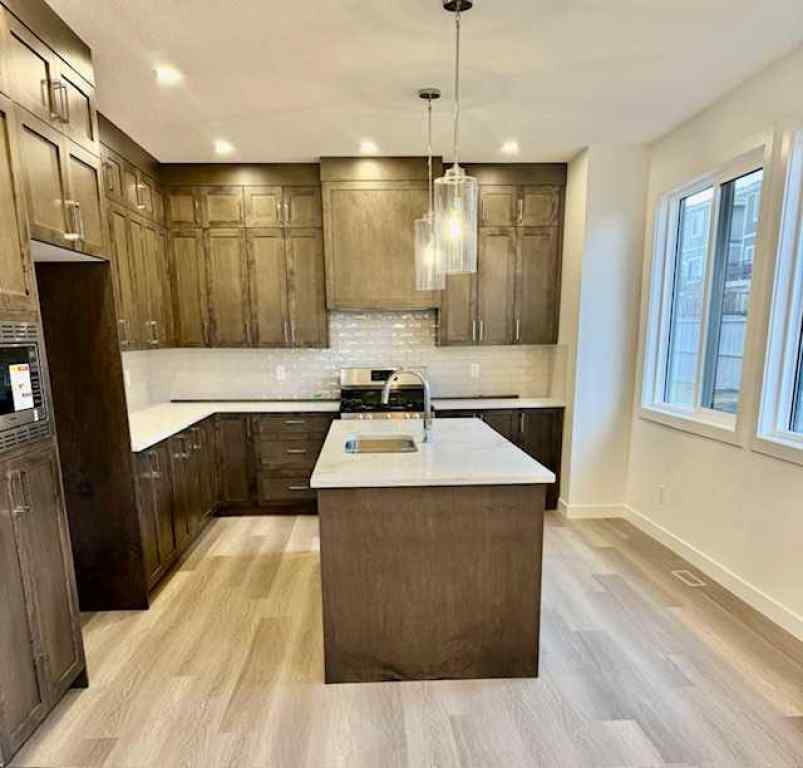 MLS® A2226717 - 648 South Point Heath SW in South Point Airdrie, Residential