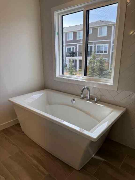 MLS® A2226717 - 648 South Point Heath SW in South Point Airdrie, Residential