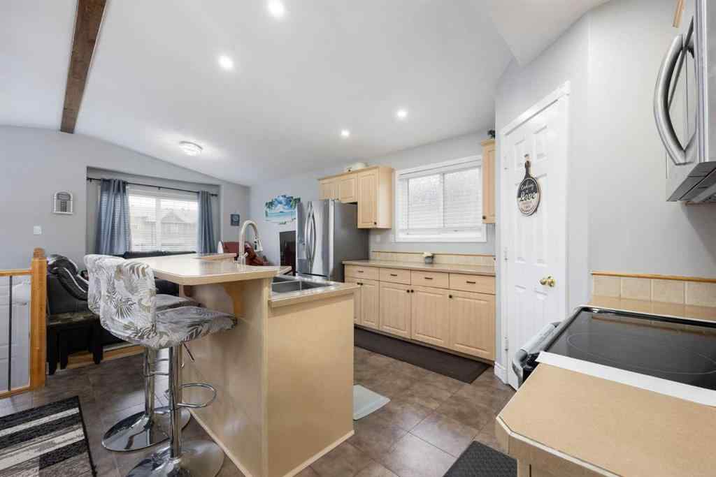 MLS® A2226728 - 149 Leitner Gate  in Timberlea Fort McMurray, Residential