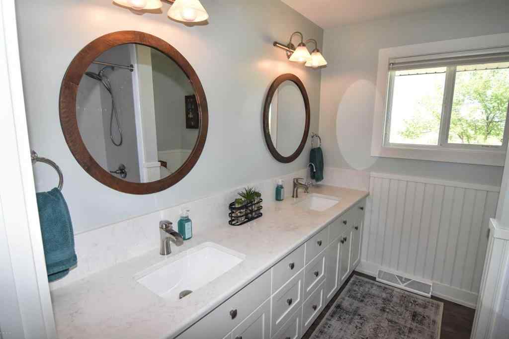 MLS® A2226804 - 251017A &B Range Road 245   in NONE Rural Wheatland County, Residential