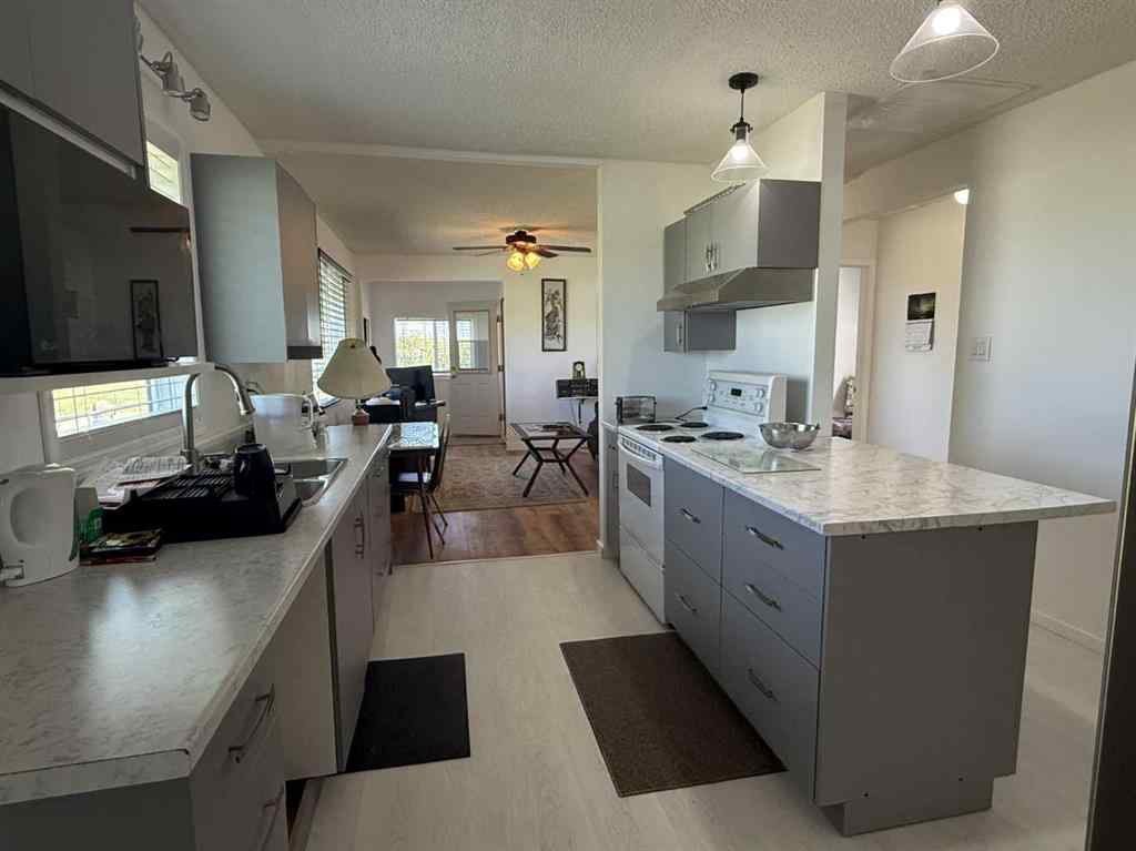 MLS® A2226811 - 121 3 Avenue  in NONE Chinook, Residential
